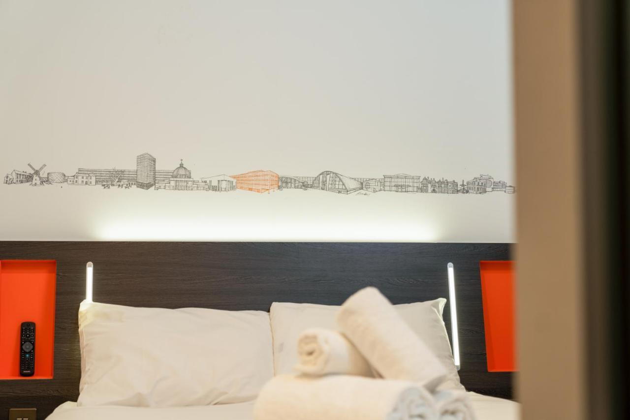 Easyhotel Μίλτον Κέινς Εξωτερικό φωτογραφία