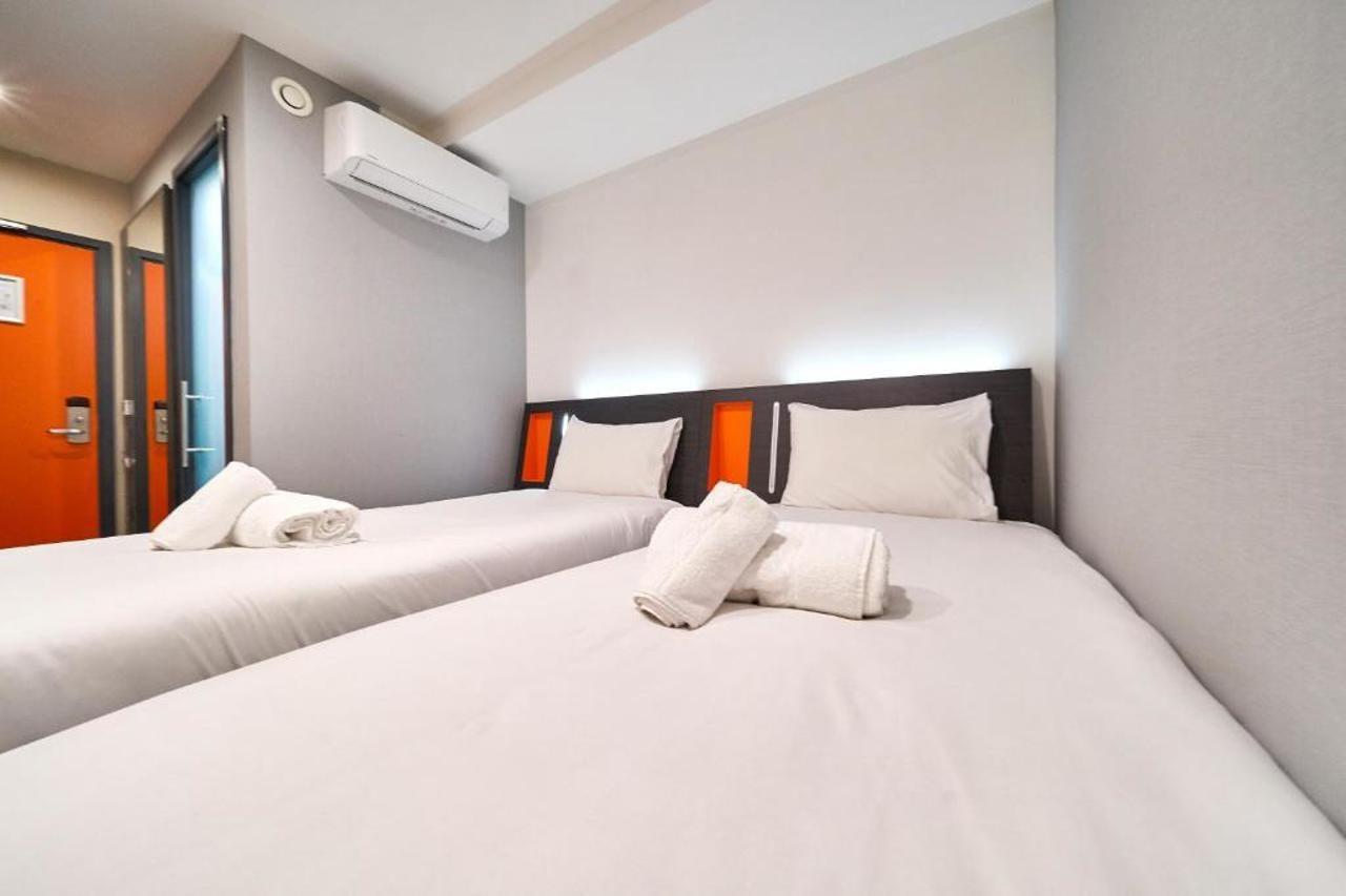 Easyhotel Μίλτον Κέινς Εξωτερικό φωτογραφία