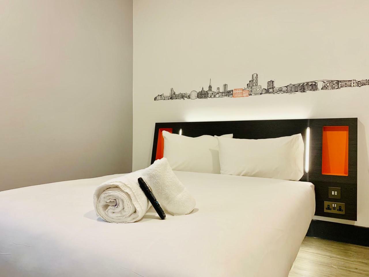 Easyhotel Μίλτον Κέινς Εξωτερικό φωτογραφία